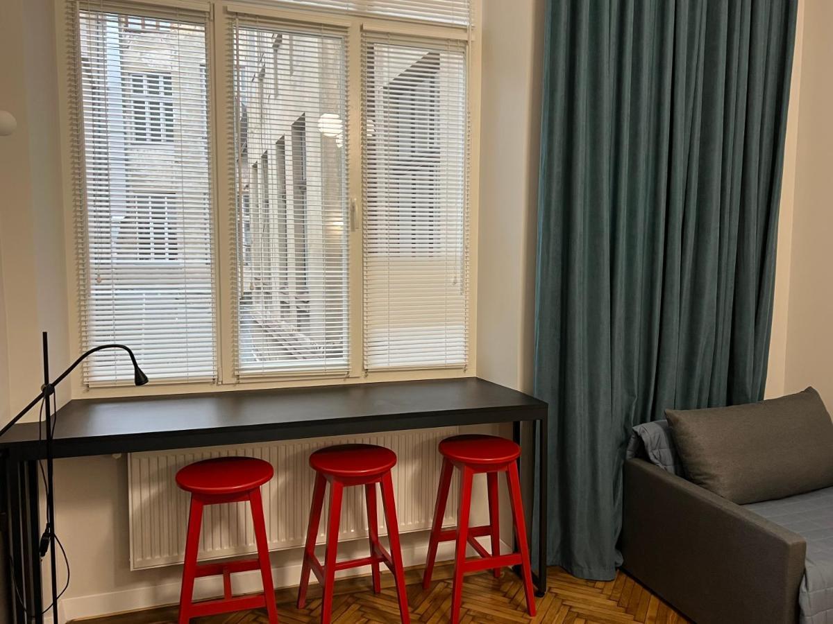 The Heart Of Lviv Apartments - Лвив Екстериор снимка