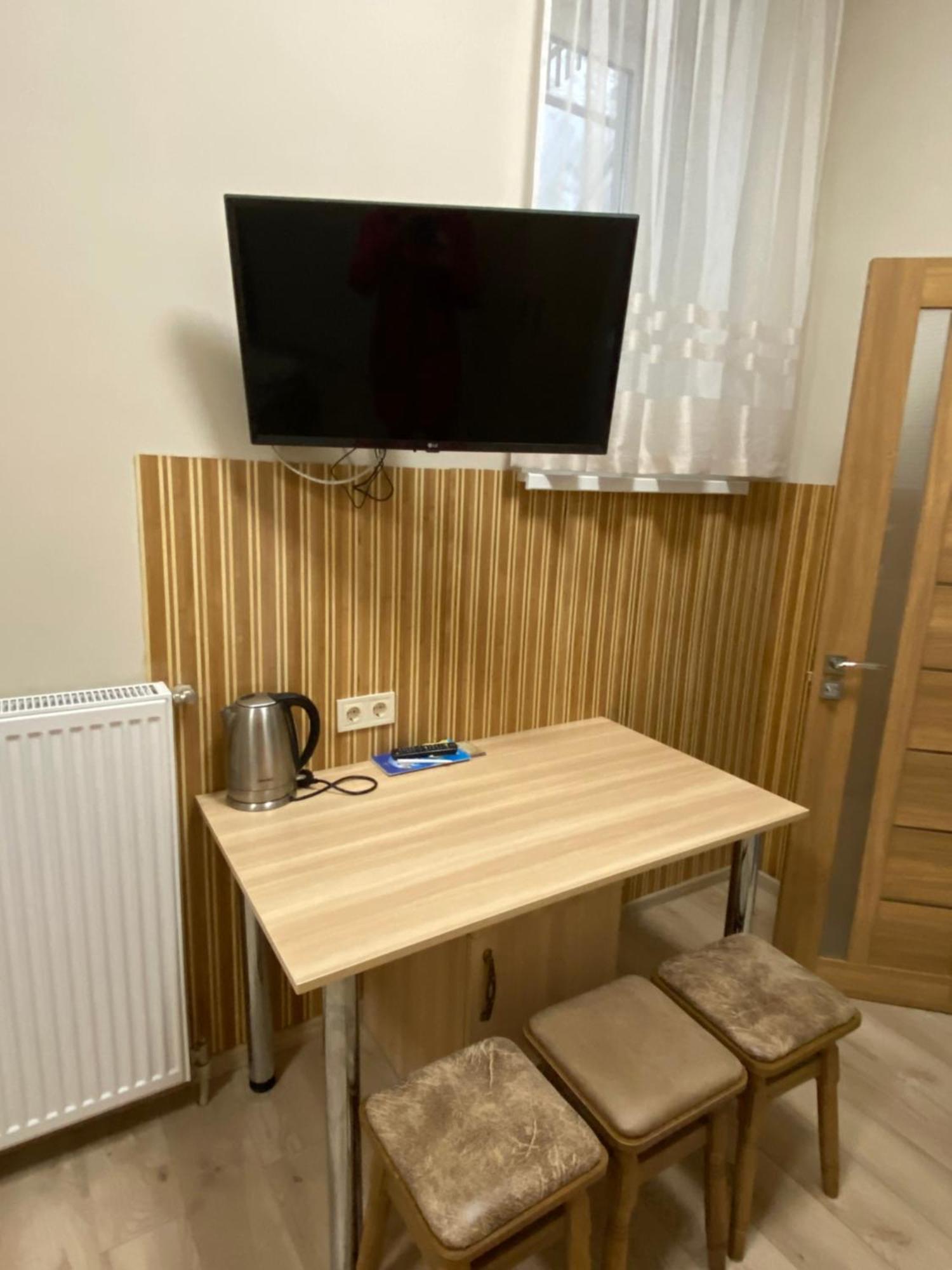 The Heart Of Lviv Apartments - Лвив Стая снимка