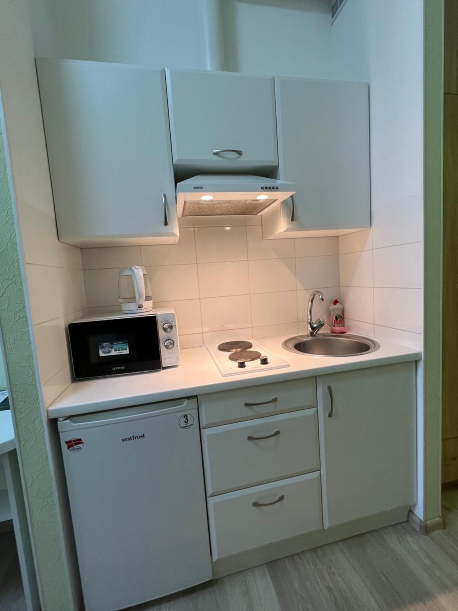 The Heart Of Lviv Apartments - Лвив Стая снимка